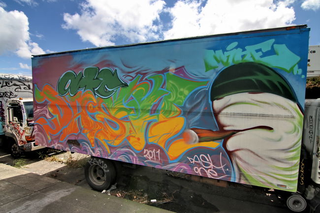 Piece Par Dash One - Oakland (CA)