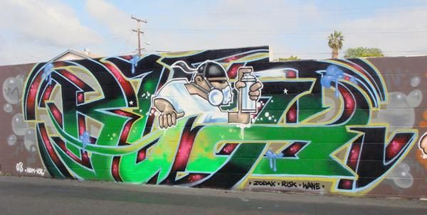 Personnages Par Kuya - Chula Vista (CA)