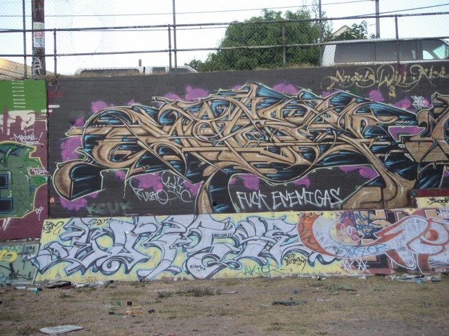 Piece Par Saber - Los Angeles (CA)